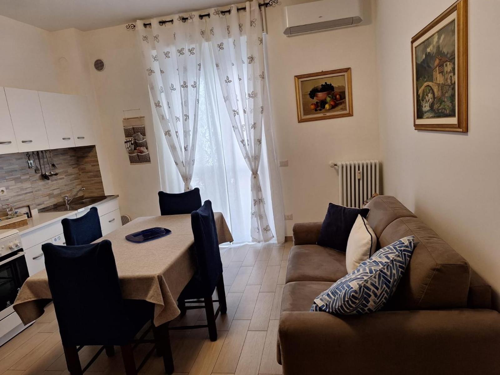 Bnb Milano Dipinta Di Blu Екстериор снимка